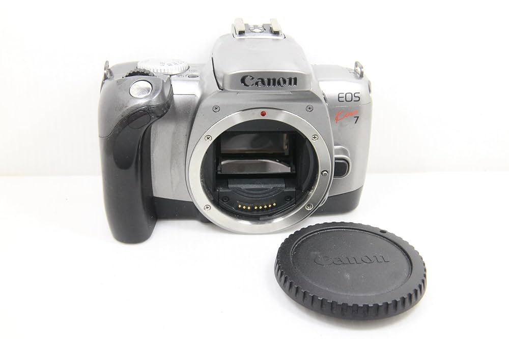 Amazon | Canon 35mm一眼レフ EOS Kiss 7 ボディ EOS KISS7